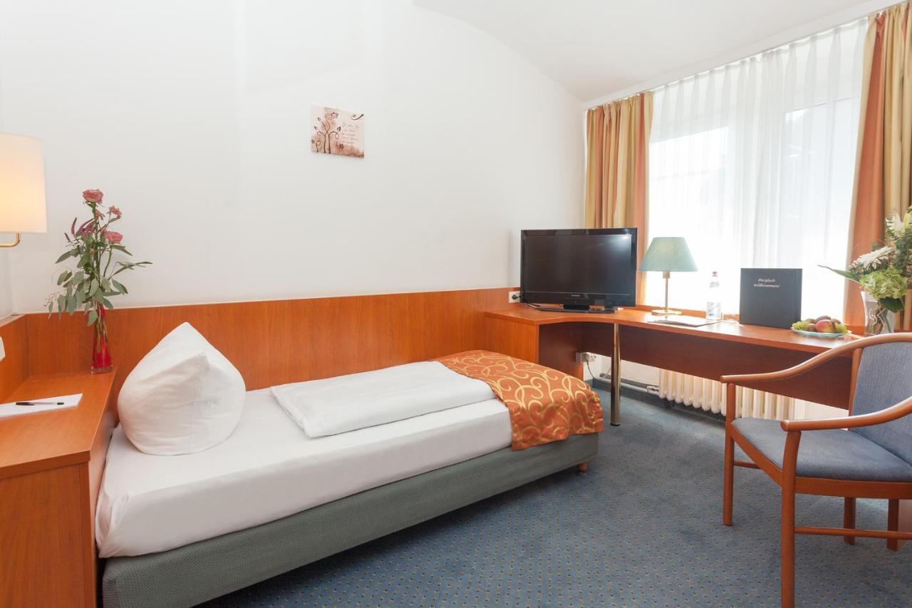 Trip Inn Hotel Schumann Dusseldorf Ngoại thất bức ảnh